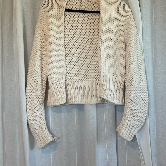 Cozy Beige Women's Sweater - Picture 1 of 2